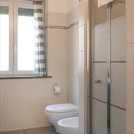 Mihaela 2 Apartment *